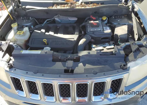 2012 Jeep Compass Sport z USA, uszkodzony, nr VIN 1C4NJDBB5CD539770